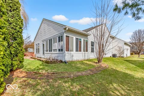 Photo of 2212 Southlake Avenue E, Greenwood, IN