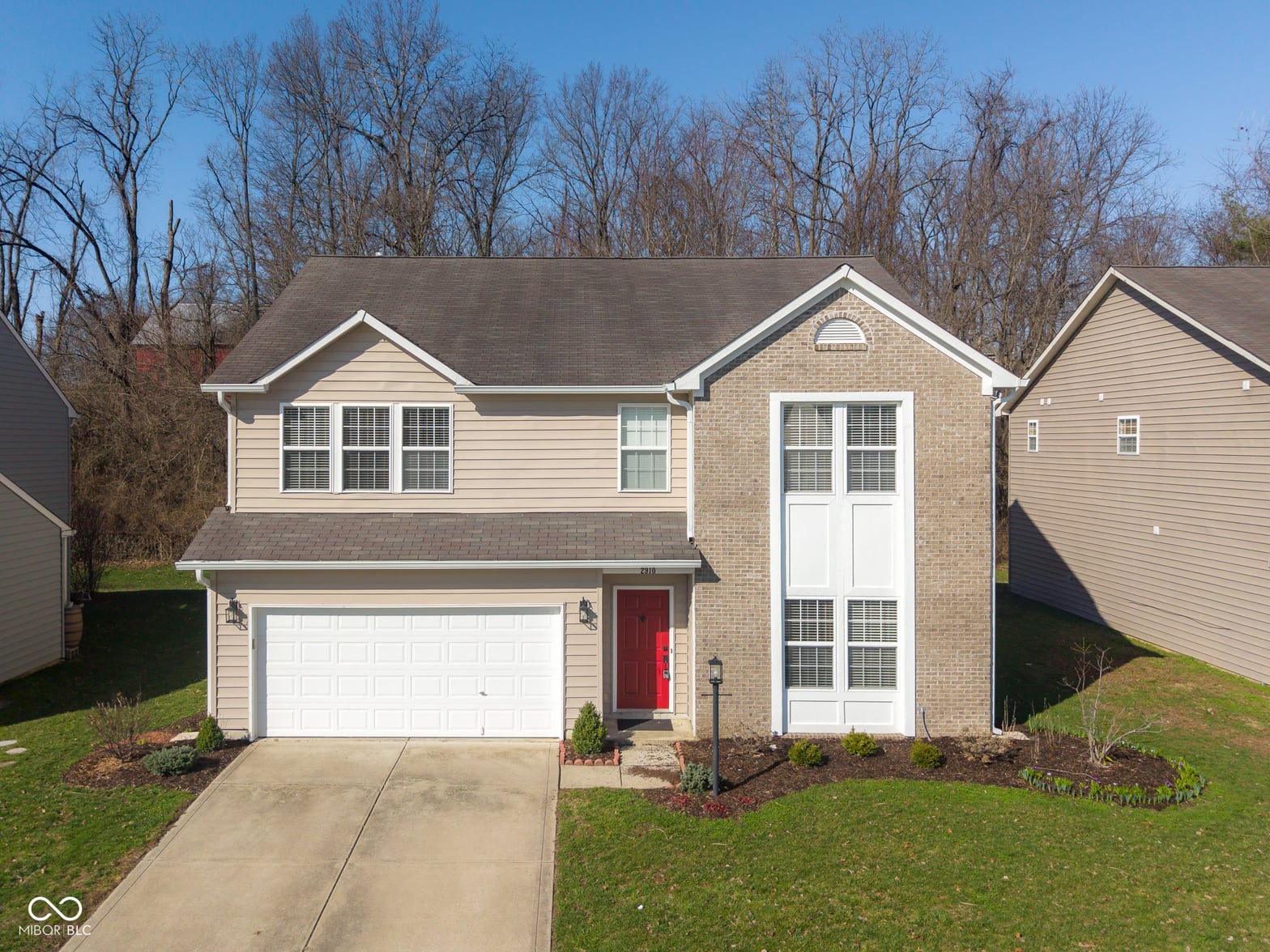 Front exterior at 2910 Parkview Drive, Columbus, IN