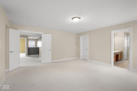 Bedroom at 2910 Parkview Drive, Columbus, IN
