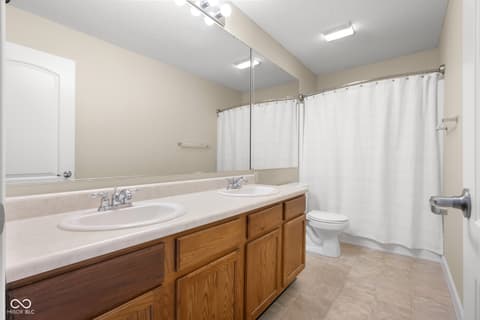 Bathroom at 2910 Parkview Drive, Columbus, IN