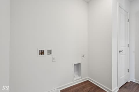 Laundry room at 2736 Evergreen Avenue, Plainfield, IN