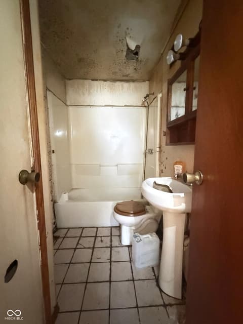 Photo of 3114 Eagledale Drive, Indianapolis, IN