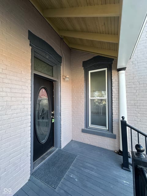 Photo of 102 N Meridian Street, Roachdale, IN