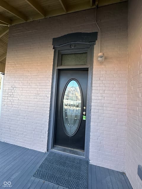 Photo of 102 N Meridian Street, Roachdale, IN