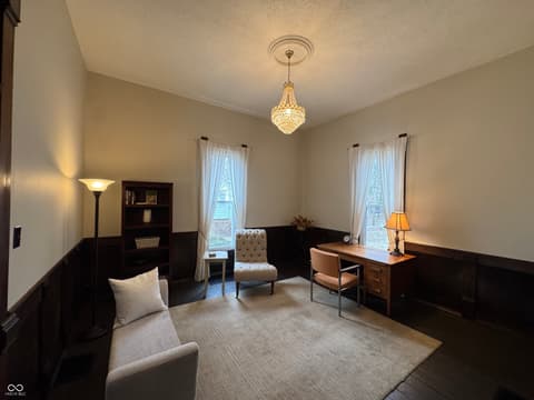 Photo of 102 N Meridian Street, Roachdale, IN