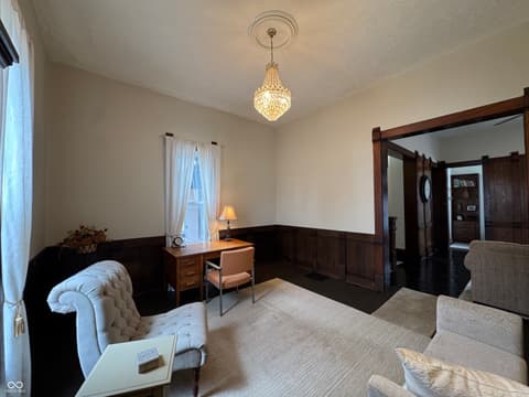 Photo of 102 N Meridian Street, Roachdale, IN