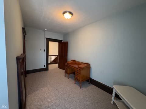 Photo of 102 N Meridian Street, Roachdale, IN