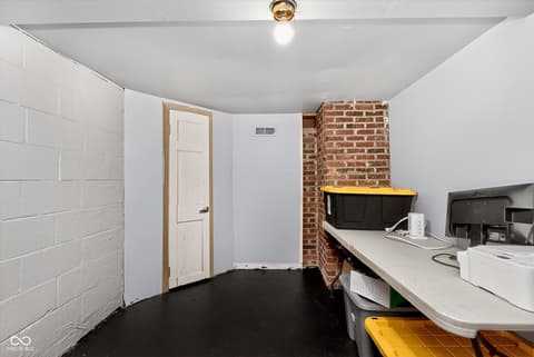 Home office at 5843 N Keystone Avenue, Indianapolis, IN