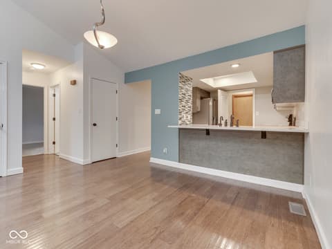 Photo of 209 Brighton Court, Greenwood, IN