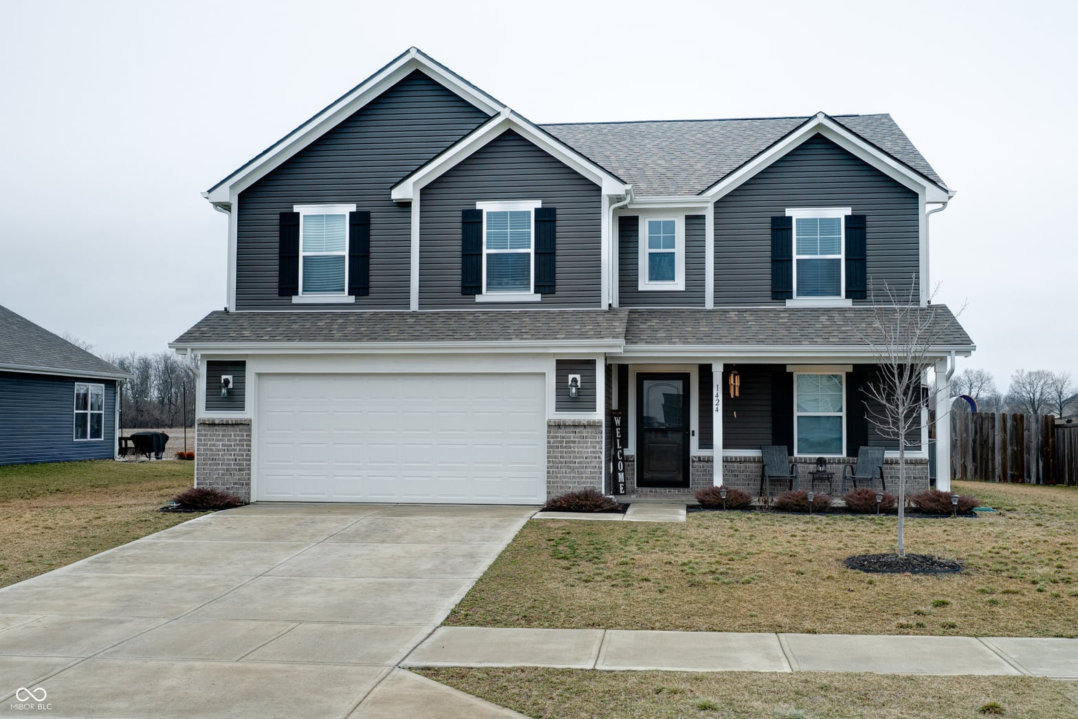 Front exterior at 1424 Crabapple Road, Franklin, IN