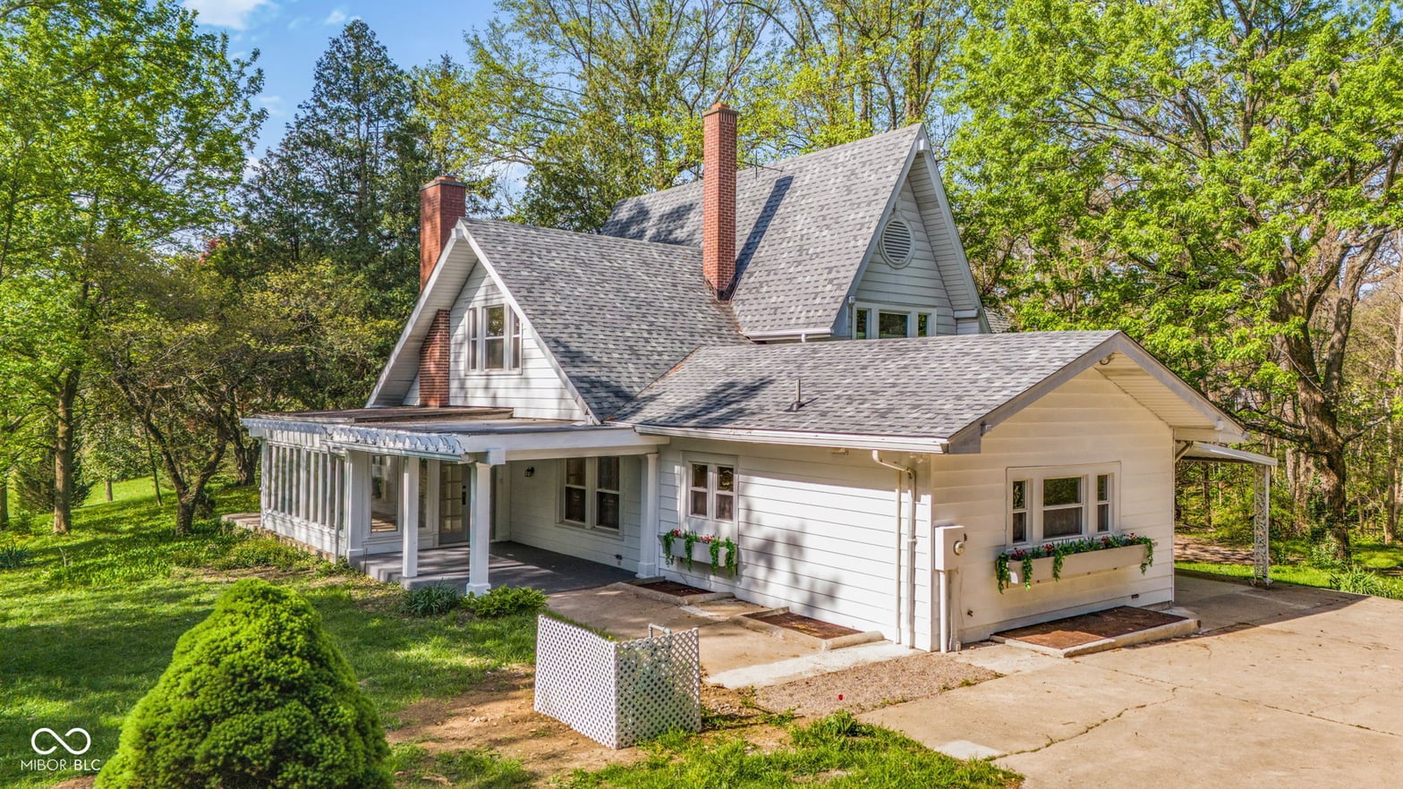 Photo of 1207 Van Buskirk Road, Anderson, IN