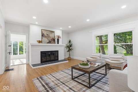 Living room at 1207 Van Buskirk Road, Anderson, IN