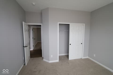 Photo of 4196 Hayden Valley Drive, Bargersville, IN