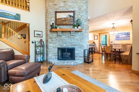 Photo of 9002 E Agate Avenue, Nashville, IN
