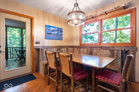 Photo of 9002 E Agate Avenue, Nashville, IN