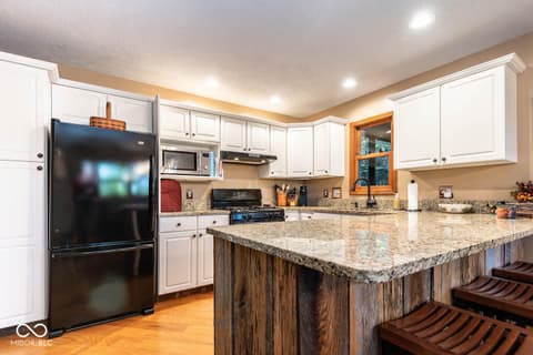 Photo of 9002 E Agate Avenue, Nashville, IN