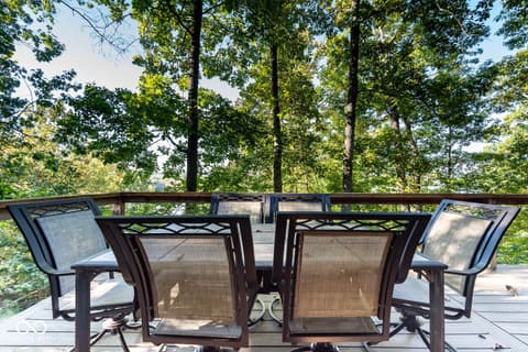 Photo of 9002 E Agate Avenue, Nashville, IN