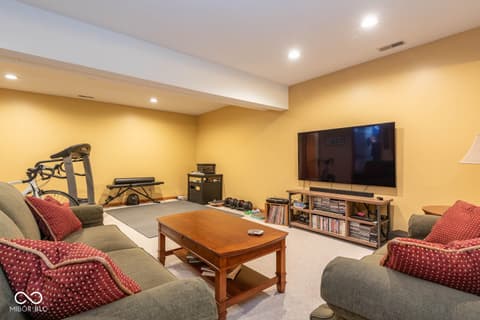 Photo of 9002 E Agate Avenue, Nashville, IN