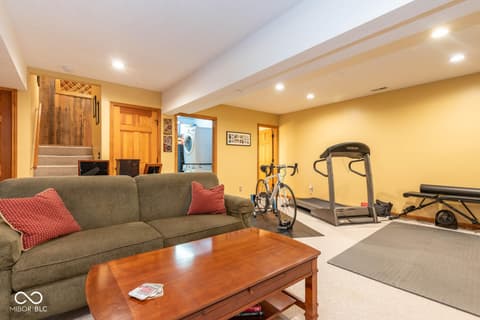 Photo of 9002 E Agate Avenue, Nashville, IN