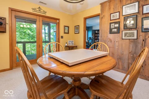 Photo of 9002 E Agate Avenue, Nashville, IN