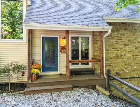 Photo of 9002 E Agate Avenue, Nashville, IN
