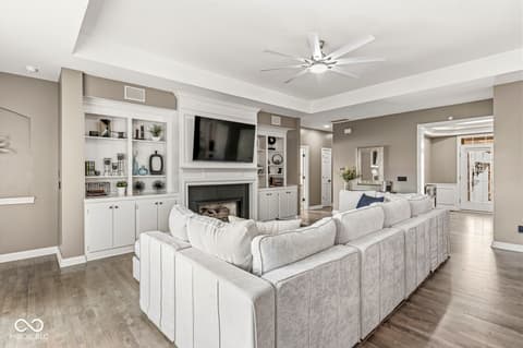 Photo of 8136 Gwinnett Place, Indianapolis, IN