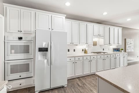 Photo of 8136 Gwinnett Place, Indianapolis, IN