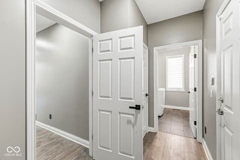 Photo of 8136 Gwinnett Place, Indianapolis, IN