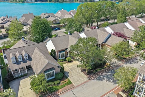 Photo of 8136 Gwinnett Place, Indianapolis, IN