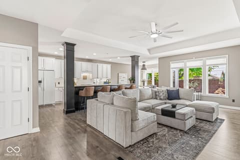 Photo of 8136 Gwinnett Place, Indianapolis, IN