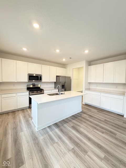 Photo of 1560 Covington Boulevard, Franklin, IN