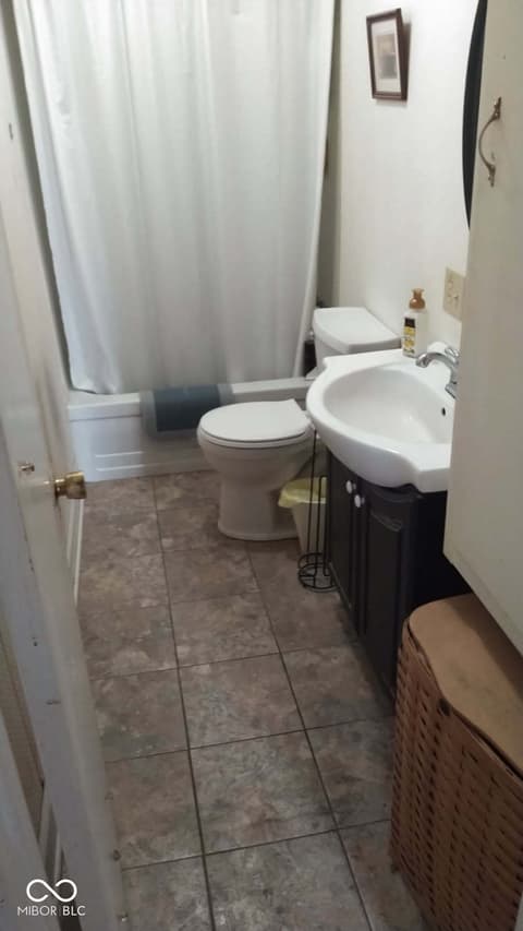 Photo of 1617 M Street, Bedford, IN