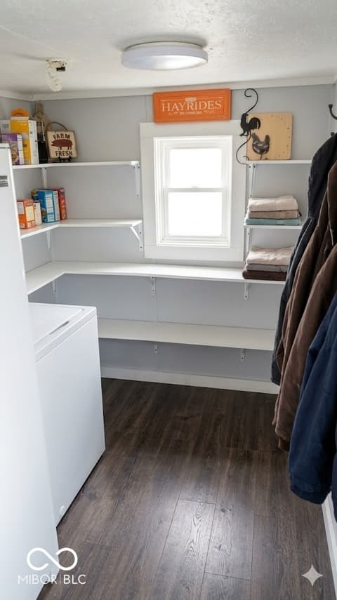 Pantry — 1617 M Street, Bedford, IN