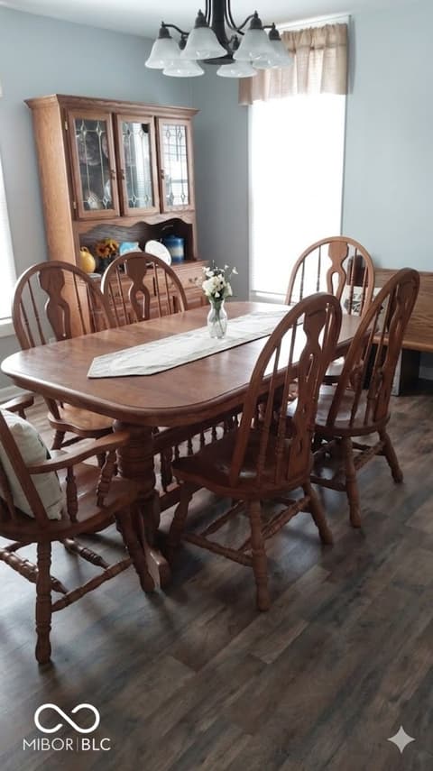 Dining room at 1617 M Street, Bedford, IN