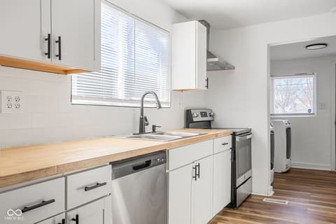 Photo of 4018 Boulevard Place, Indianapolis, IN