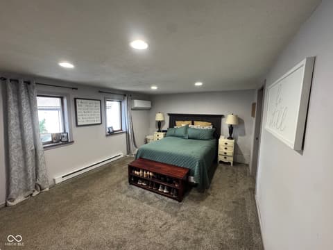 Photo of 301 S Elm Street, Hagerstown, IN