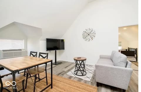 Photo of 918 N Hamilton Avenue, Indianapolis, IN