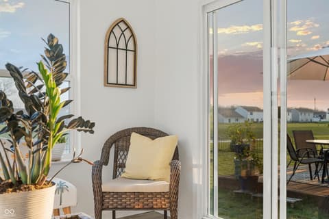 Sitting Room — 6769 Honeysuckle Way, Pendleton, IN