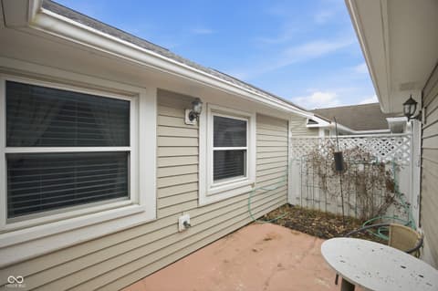 Atrium — 7353 Brackenwood Circle S, Indianapolis, IN