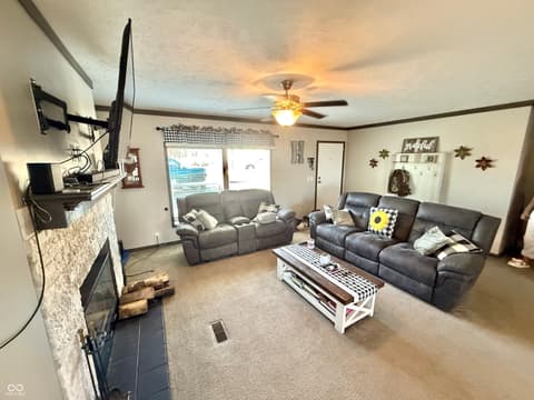 Living room at 8404 W County Road 225 S, Medora, IN