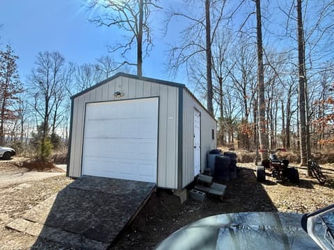 Garage at 8404 W County Road 225 S, Medora, IN