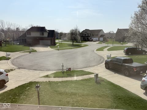 Courtyard — 7516 Kilbarron Circle, Indianapolis, IN