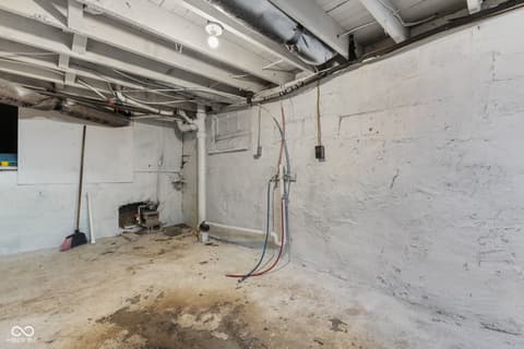 Photo of 241 N Pershing Avenue, Indianapolis, IN