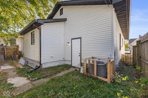 Photo of 241 N Pershing Avenue, Indianapolis, IN