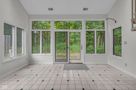 Photo of 5228 Greenwillow Road, Indianapolis, IN