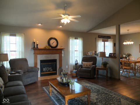 Photo of 31 Hickory Lane S, Crawfordsville, IN
