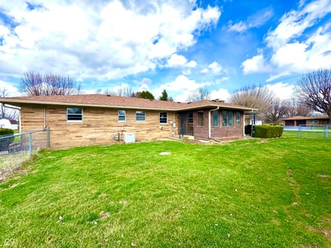 Photo of 6035 Bluff Acres Drive, Greenwood, IN