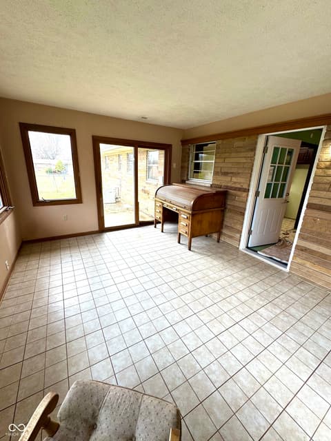 Photo of 6035 Bluff Acres Drive, Greenwood, IN