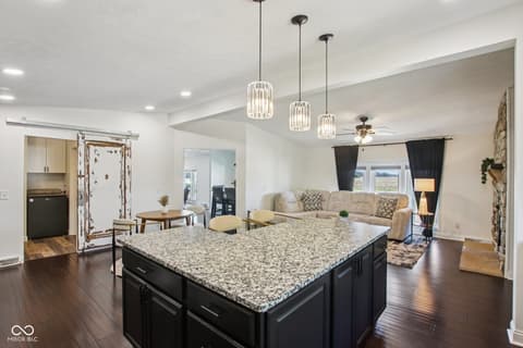 Photo of 7135 N County Road 300 W, Lizton, IN
