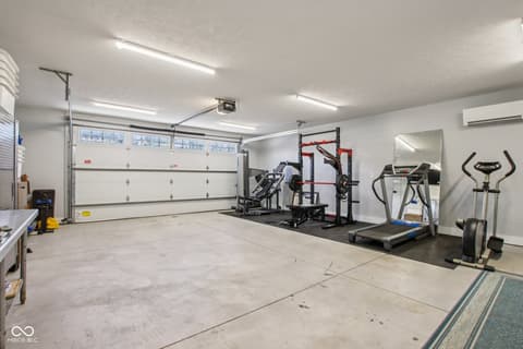 Photo of 7135 N County Road 300 W, Lizton, IN